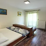 Apartamento - Stylish Retreat In Portorož