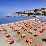 - Stylish Retreat In * Portorož