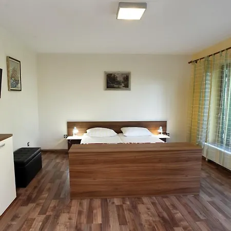 Apartment - Stylish Retreat In Portoroz