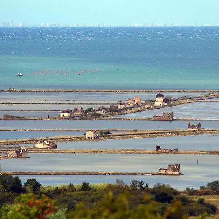 - Stylish Retreat In Lägenhet