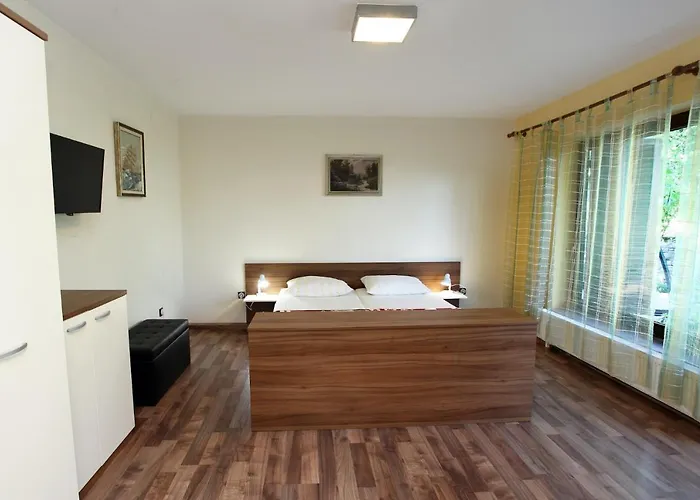 Daire - Stylish Retreat In Portorož